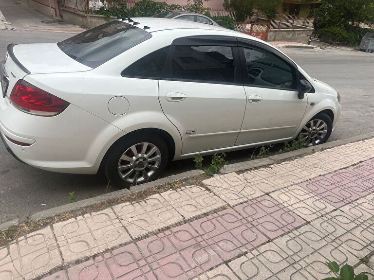 FIAT LINEA