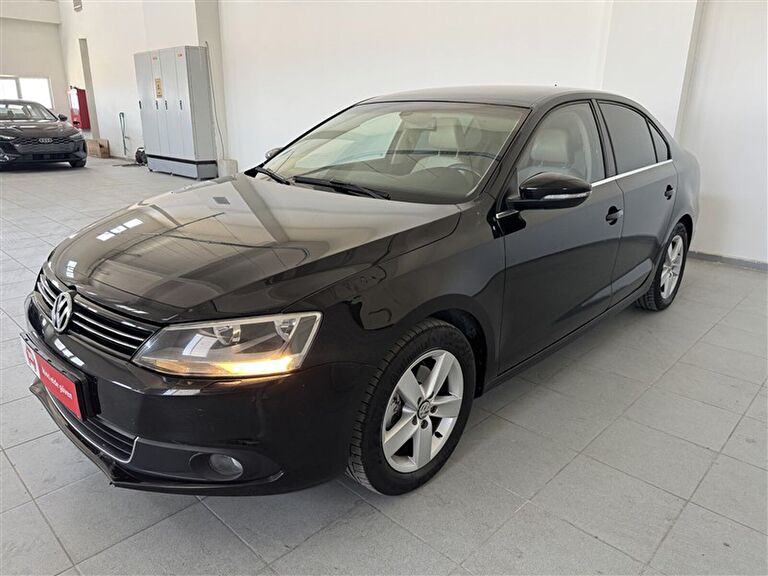 VOLKSWAGEN JETTA