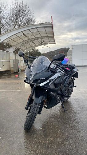 Bajaj Pulsar RS 200