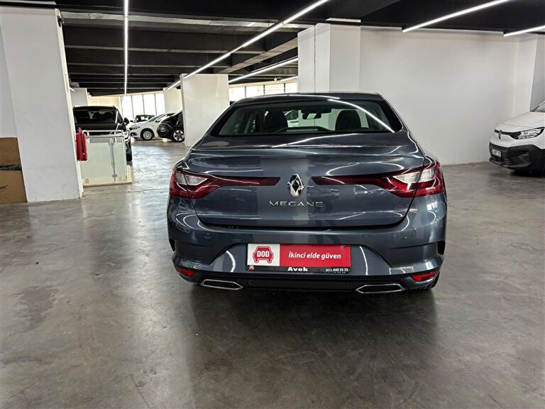 RENAULT MEGANE