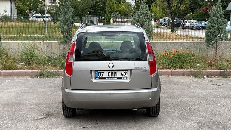 SKODA ROOMSTER
