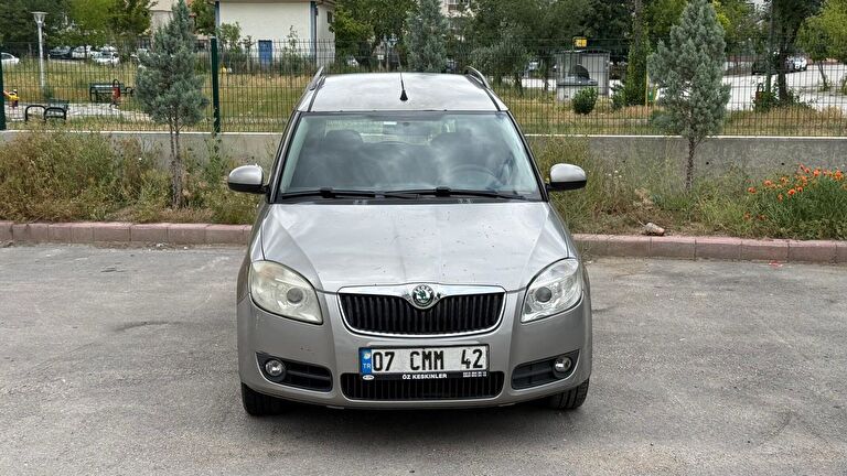 SKODA ROOMSTER