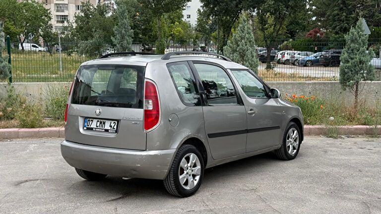 SKODA ROOMSTER