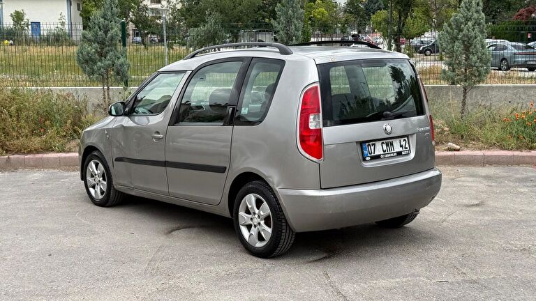 SKODA ROOMSTER