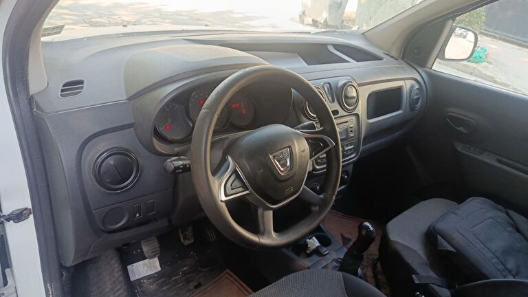 DACIA DOKKER