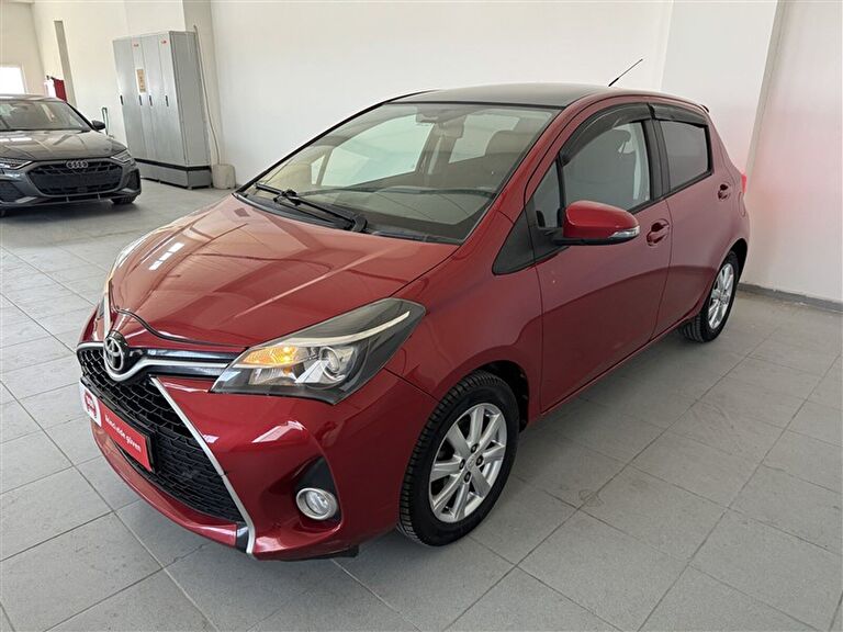 TOYOTA YARIS