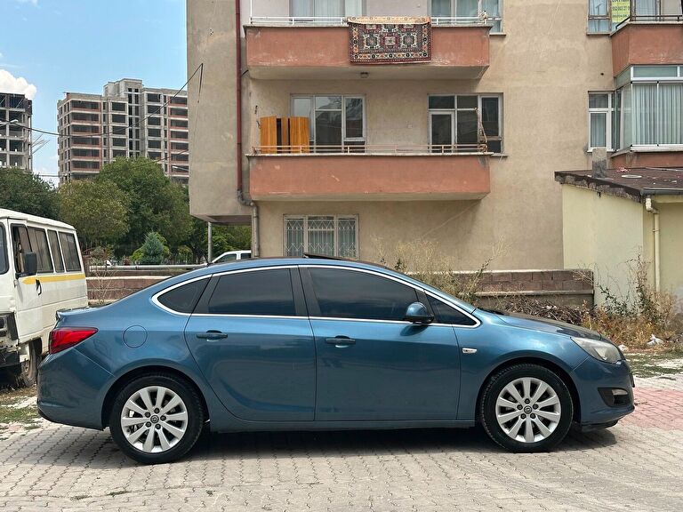 OPEL ASTRA