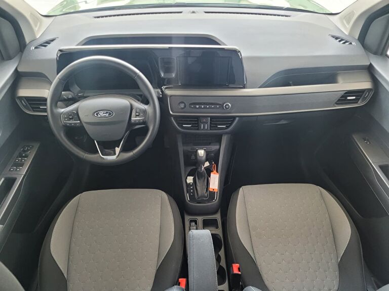 FORD TOURNEO COURIER