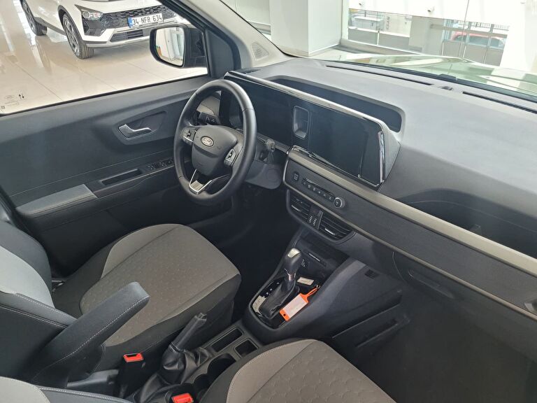 FORD TOURNEO COURIER