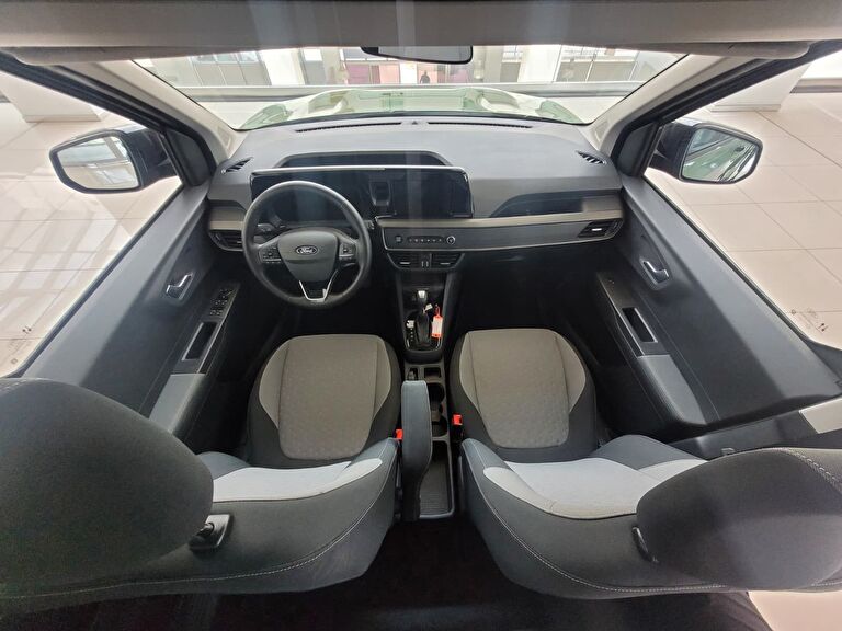 FORD TOURNEO COURIER