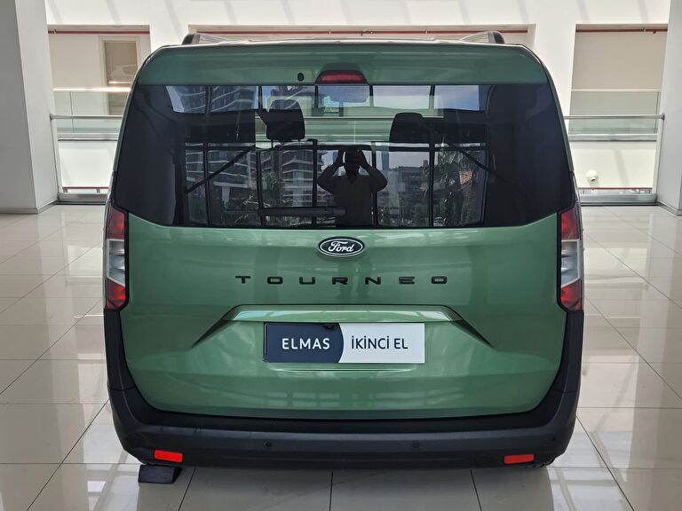 FORD TOURNEO COURIER