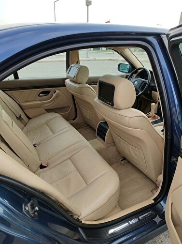 BMW 5 SERISI