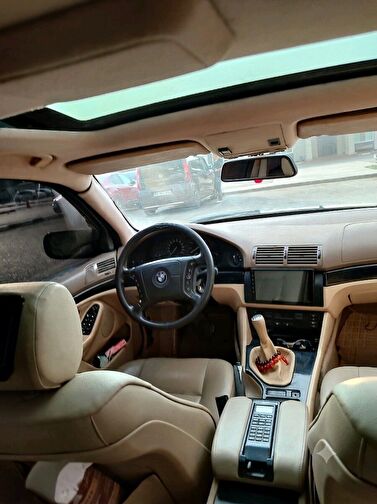 BMW 5 SERISI