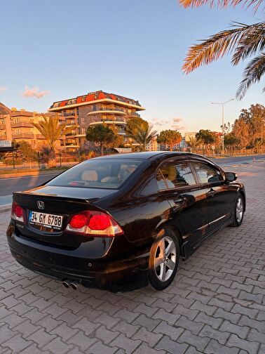 HONDA CIVIC