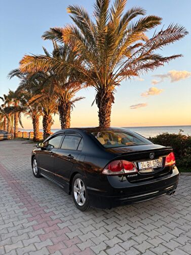 HONDA CIVIC
