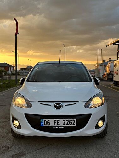MAZDA MAZDA2