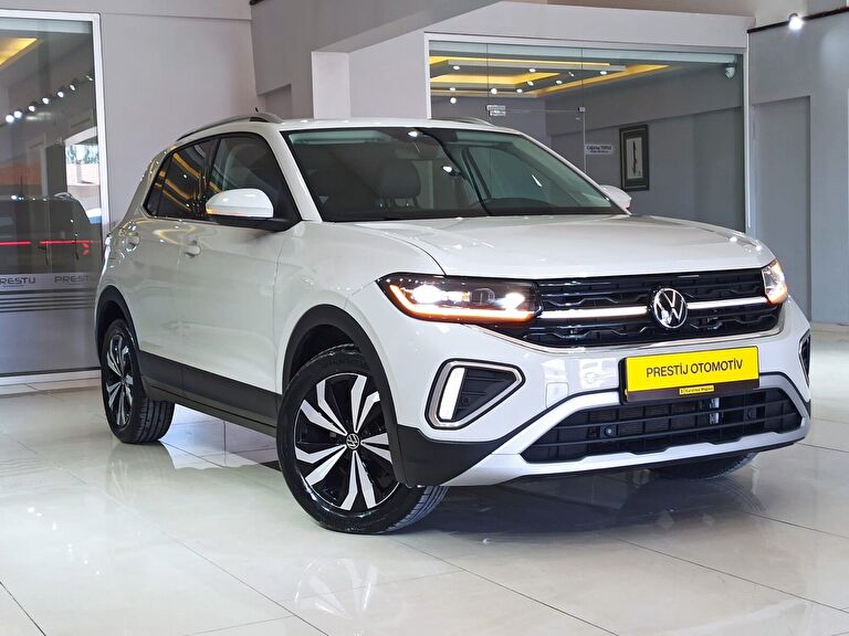 VOLKSWAGEN T-CROSS