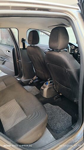 PEUGEOT 301