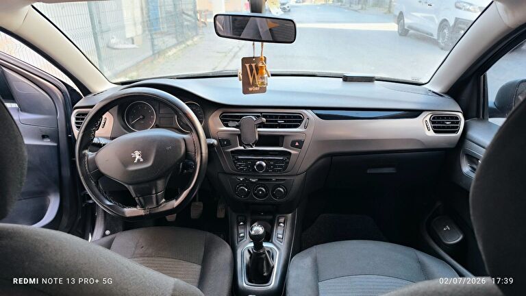 PEUGEOT 301
