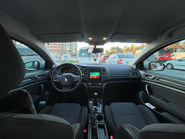 RENAULT MEGANE