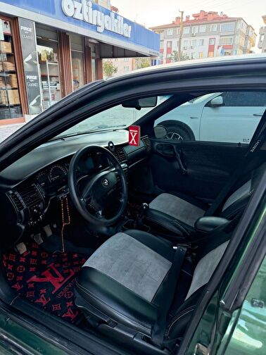 OPEL VECTRA