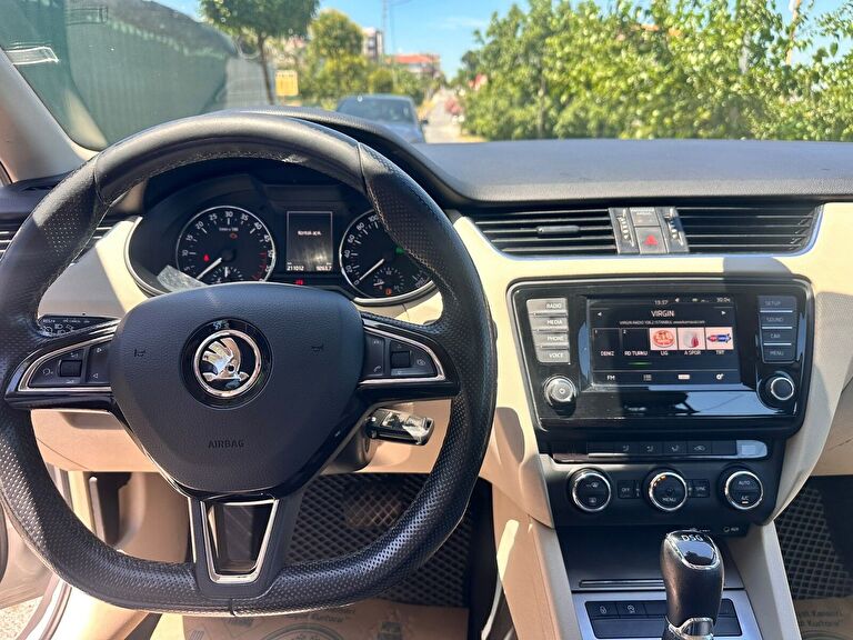 SKODA OCTAVIA