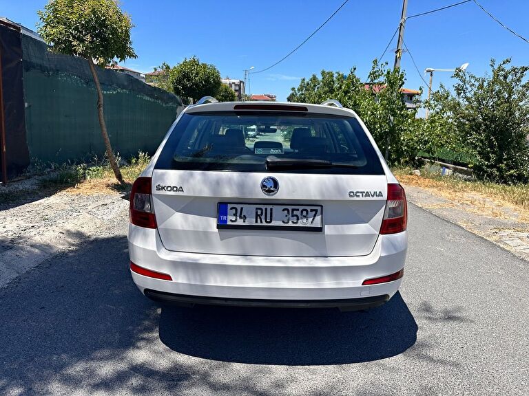 SKODA OCTAVIA