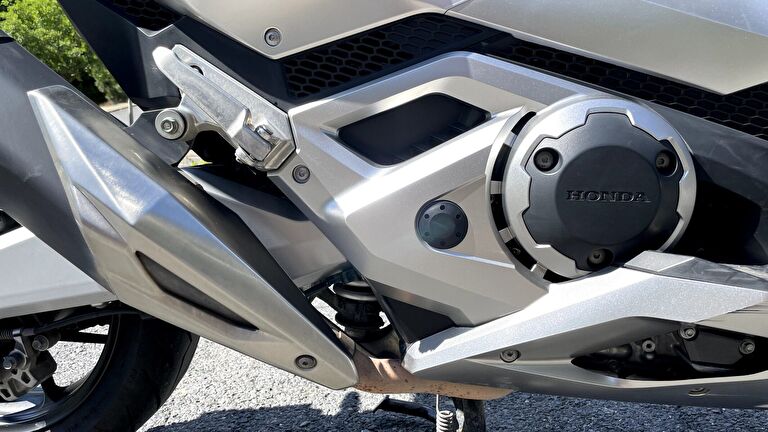 Honda Forza 750