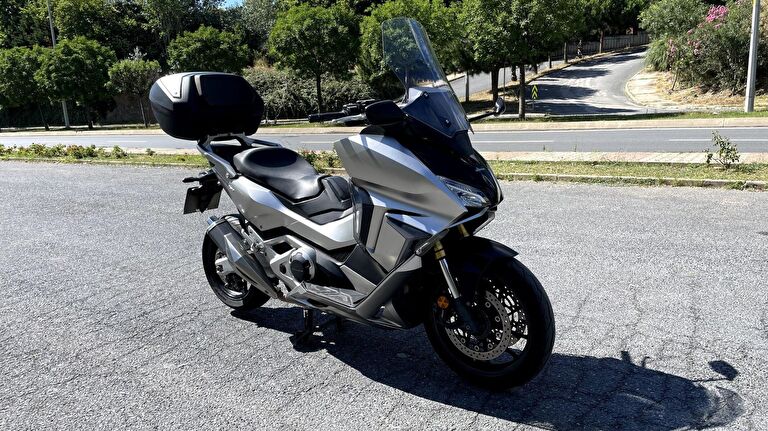 Honda Forza 750