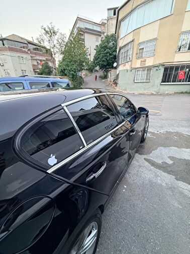 BMW 1 SERISI