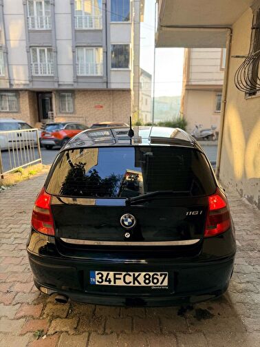 BMW 1 SERISI