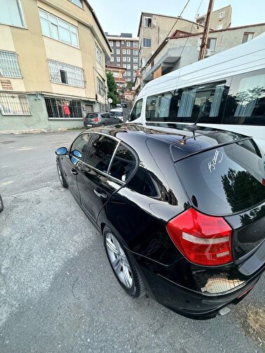 BMW 1 SERISI