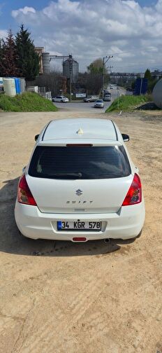 SUZUKI SWIFT