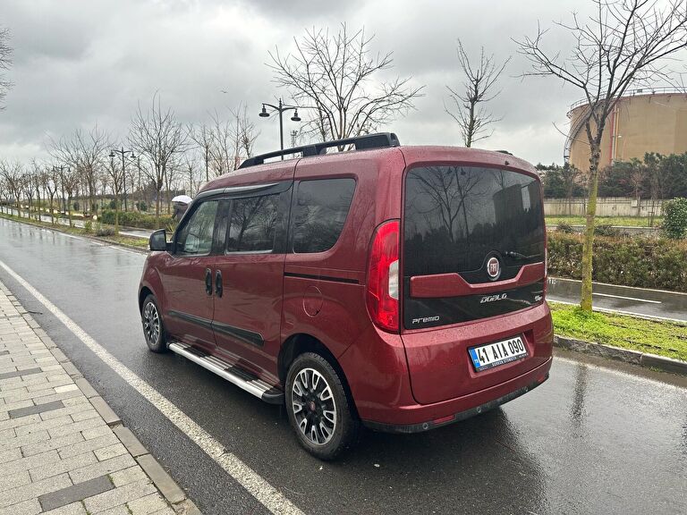 FIAT DOBLO COMBI