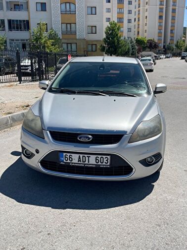 FORD FOCUS