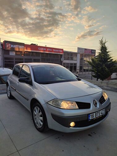 RENAULT MEGANE