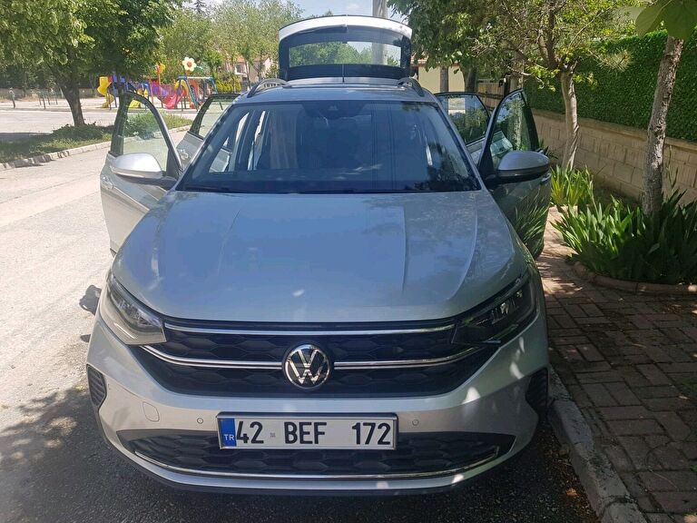 VOLKSWAGEN TAIGO