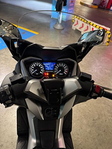 Honda Forza 250 (NSS250)