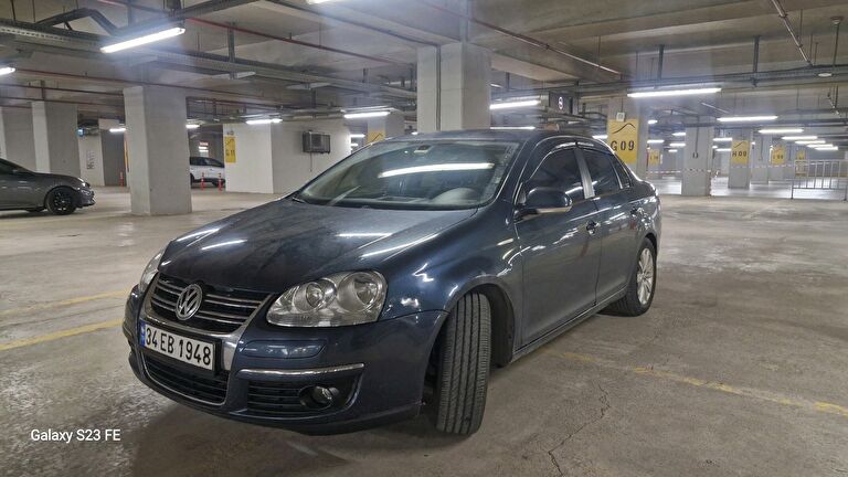 VOLKSWAGEN JETTA