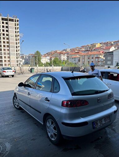 SEAT IBIZA