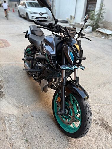Yamaha MT-07 ABS
