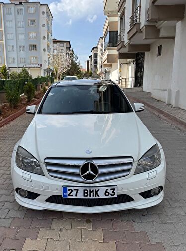 MERCEDES-BENZ C-SERISI