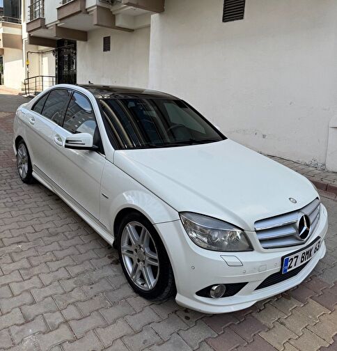 MERCEDES-BENZ C-SERISI
