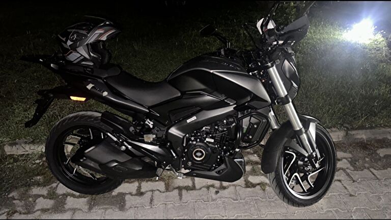Bajaj Dominar D 400