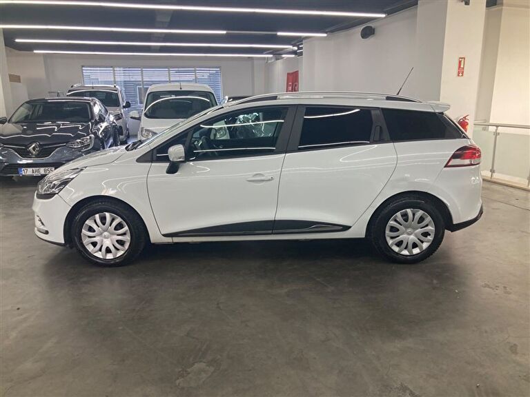 RENAULT CLIO SPORT TOURER