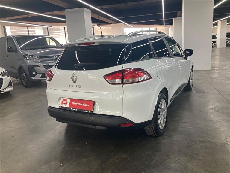 RENAULT CLIO SPORT TOURER