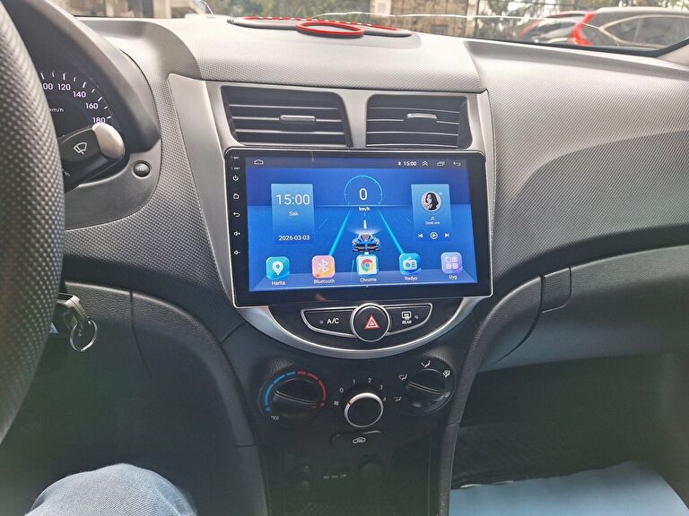 HYUNDAI ACCENT BLUE