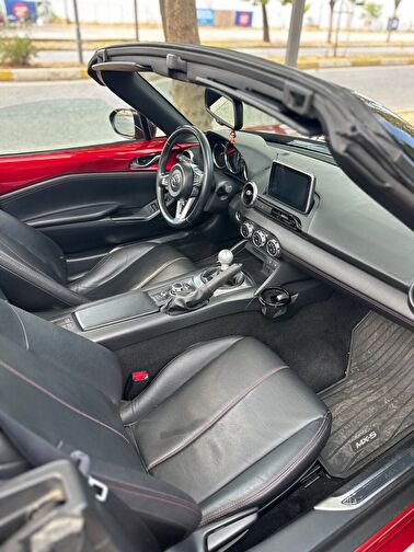 MAZDA MX-5