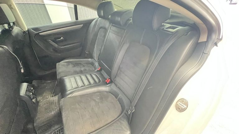 VOLKSWAGEN CC