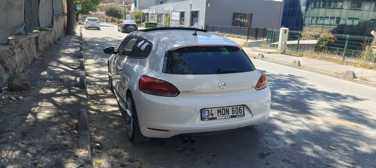 VOLKSWAGEN SCIROCCO